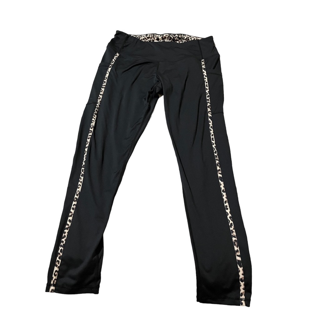 Bucc-ee’s • Black & Leopard Leggings • NWOT